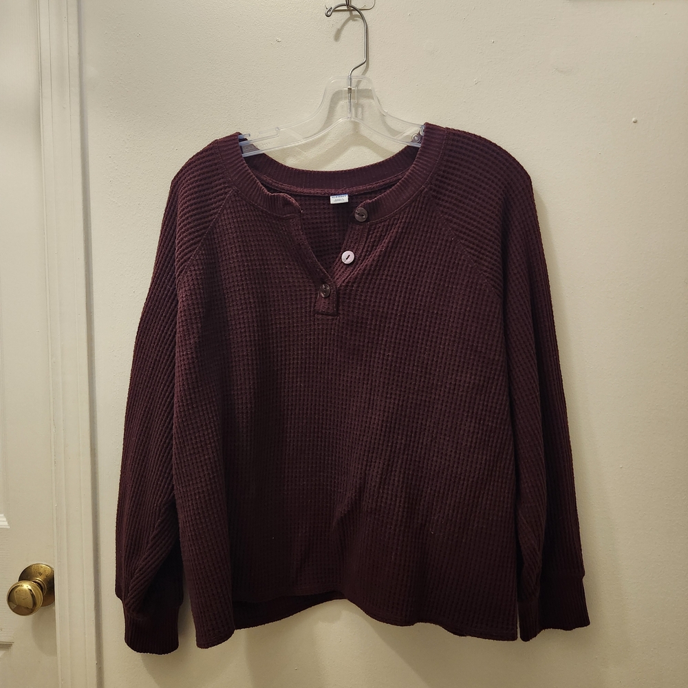 Old Navy Maroon Waffle Knit Henley